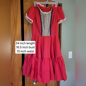 Red Milkmaid Or Prarie Costume